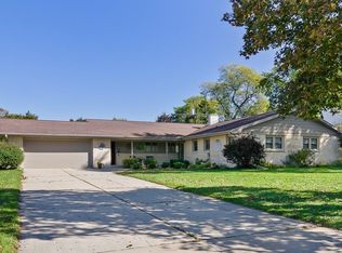 160 Saint Marys Blvd, Green Bay, WI 54301