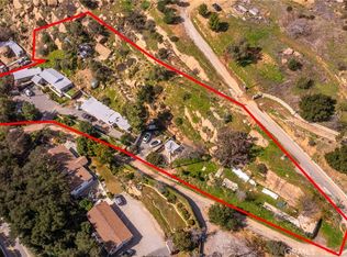 681 Box Canyon Rd, Canoga Park, CA 91304