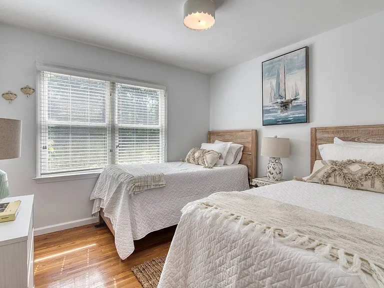 5 Oak Ledge Ln — Photo 8