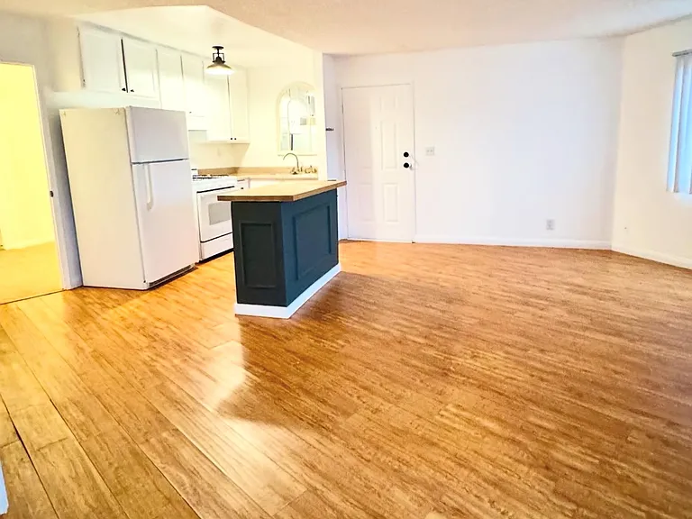 415 s verdugo llc — Photo 14
