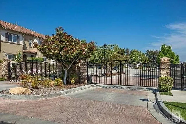 2637 Night Jasmine Dr — Photo 32