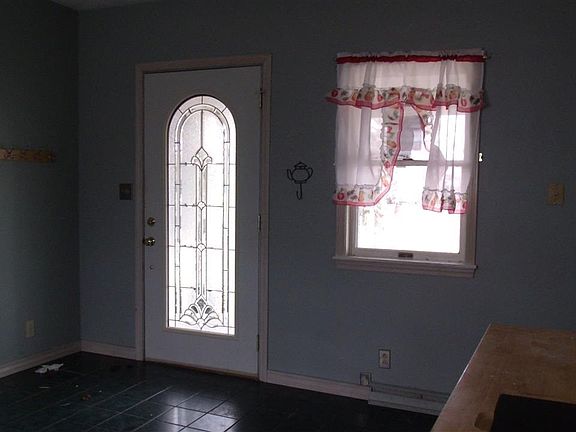 5th image of 13105 Neuroth Hwy