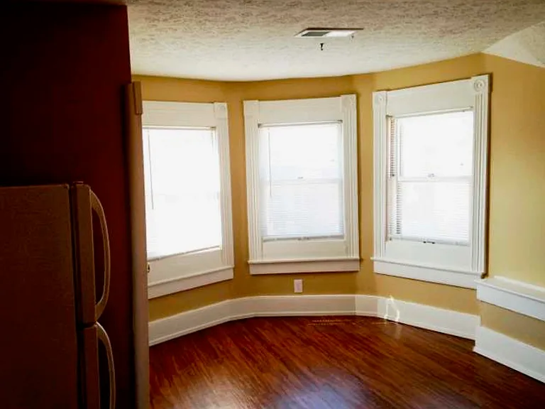 1153 S 1st St #4 — Photo 6