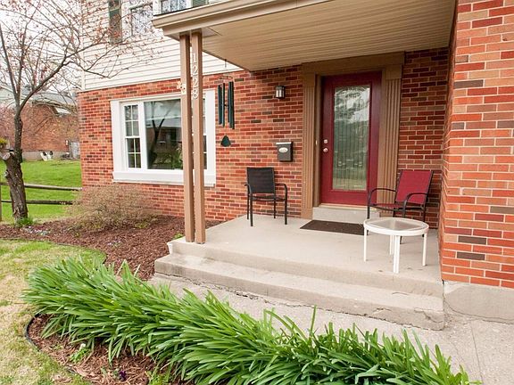 2nd image of 1228 Moonkist Ct