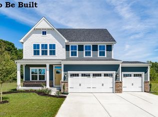 8051 Jack Ryan Dr, North Ridgeville, OH