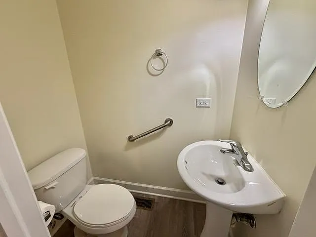 7312 Ogden Ave #6 — Photo 10