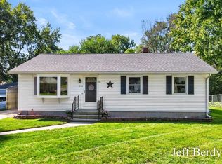 934 Harding St NW, Grand Rapids, MI 49544