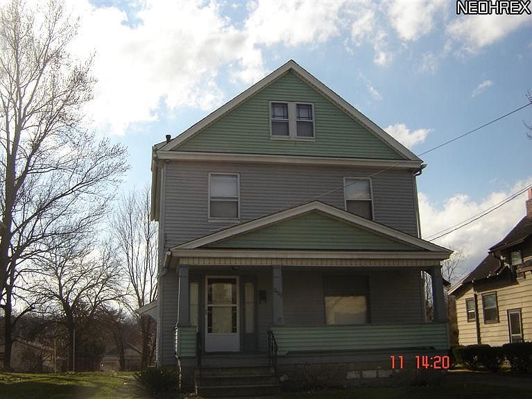 1st image of 2422 Taft Ave