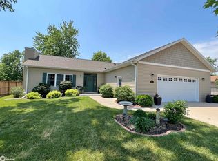 1339 Spencer St, Grinnell, IA 50112