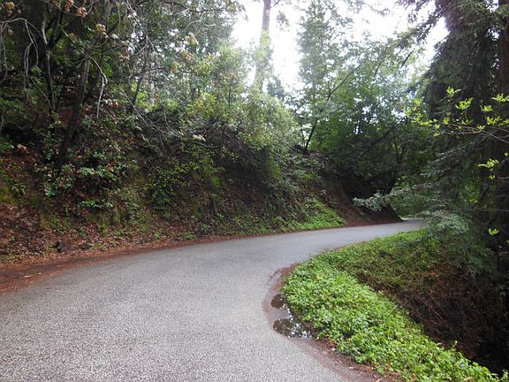 3rd image of 22898 Old Santa Cruz Hwy