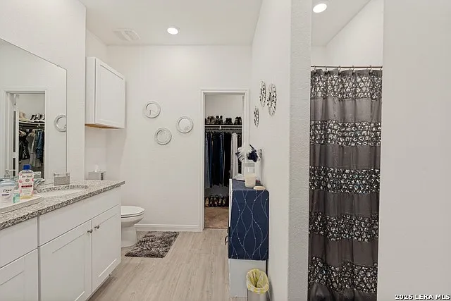 227 Cordova Xing — Photo 15