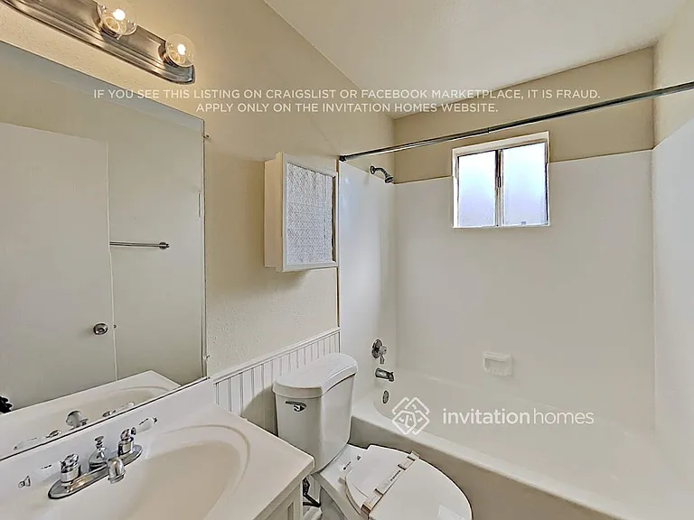 2853 E Escondido Ave — Photo 13