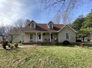 3207 Valley Bend Rd, Murfreesboro, TN 37129