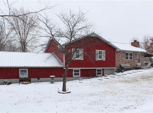 505 E 7th St, Cameron, MO 64429