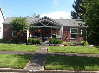 807 6th Ave SW, Puyallup, WA 98371