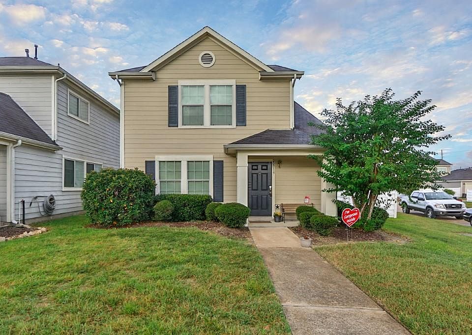 1st image of 20719 Patriot Park Ln