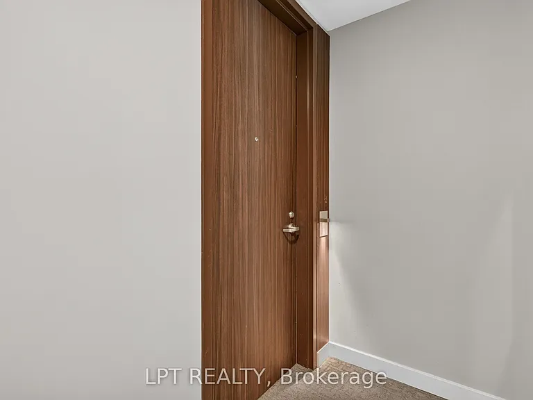 111 Champagne Ave S #307 — Photo 20