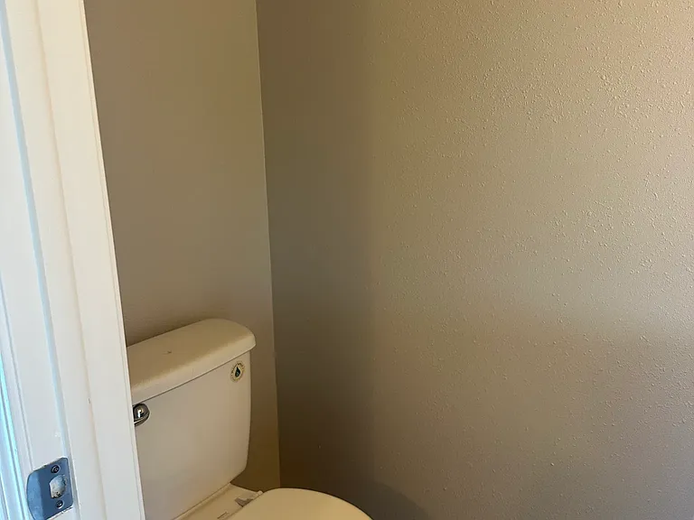 211 N Grace St #6 — Photo 12