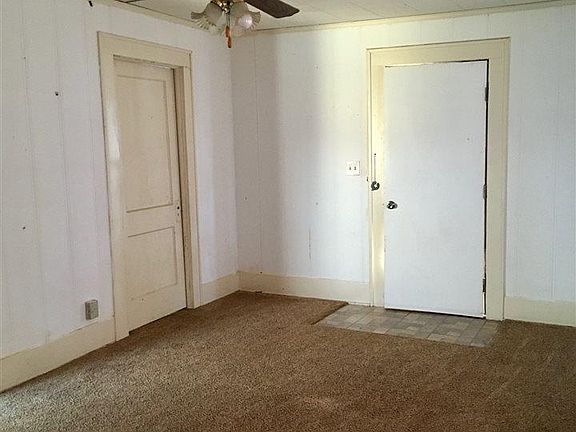 2nd image of 1513 Kemp Blvd