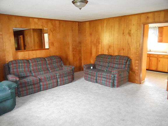 4th image of 14 Shady Branch Ln