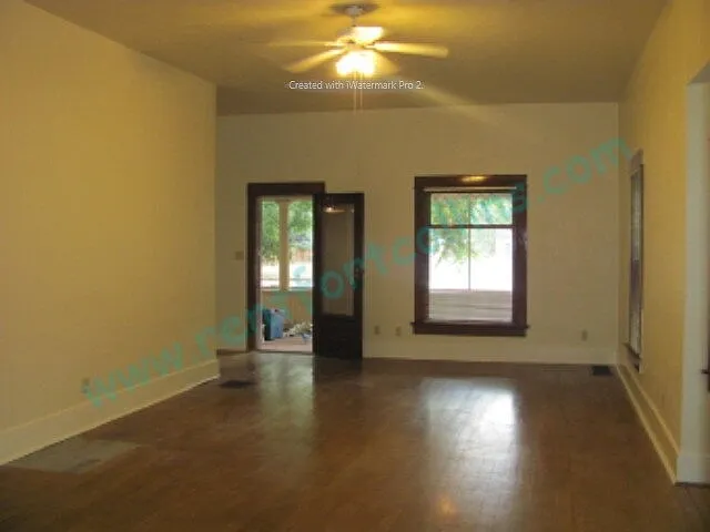 515 S Meldrum St — Photo 3