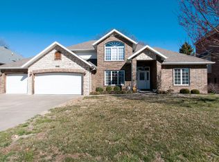 891 E Gaslight Dr, Springfield, MO 65810