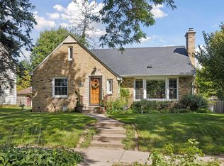 981 Hoyt Ave W, Saint Paul, MN 55117