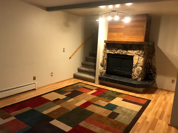 4302 Penguin St, Anchorage, AK 99503