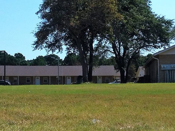 5th image of 7611 County Road 2193 APT 7