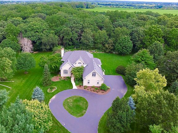 3rd image of 8995 Sheringham Dr