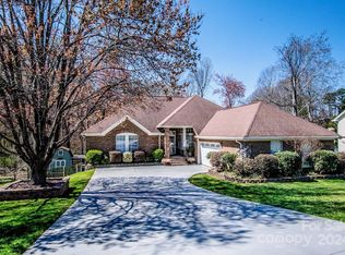 255 Fox Hollow Rd, Mooresville, NC 28117