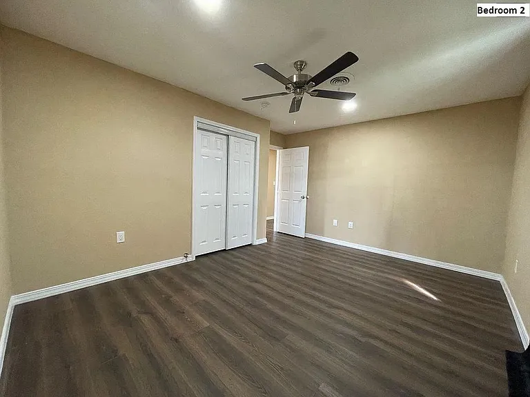114 Alabama St — Photo 13