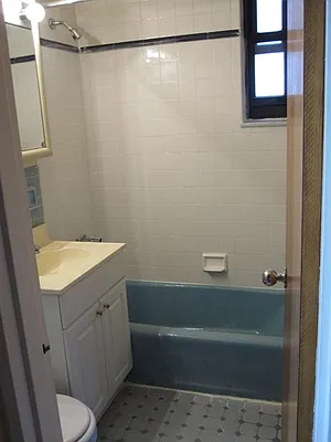 Rented by City Connections Realty | media 26