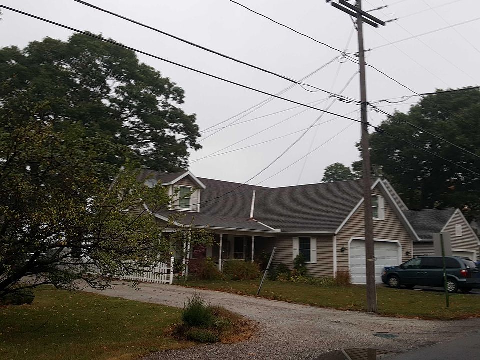 2nd image of 3702 Edgewater Blvd