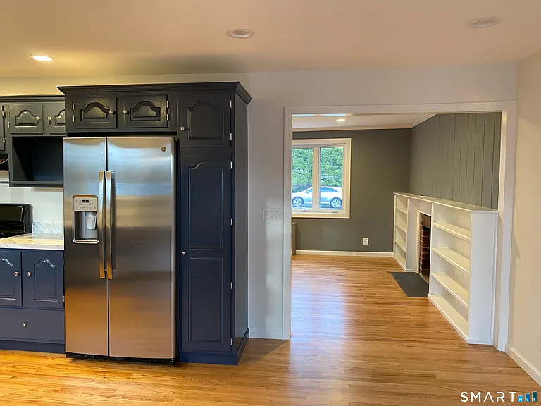61 Kenilworth Dr W — Photo 5