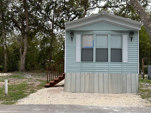2nd image of 39847 State Road 575 #4