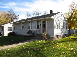 2206 3rd St E, Saint Paul, MN 55119