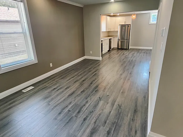 50 Pearl St — Photo 14