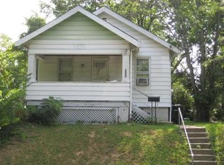 6264 Collegevue Pl, Cincinnati, OH 45224