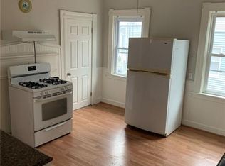 40 Covell St APT 1, Providence, RI 02909