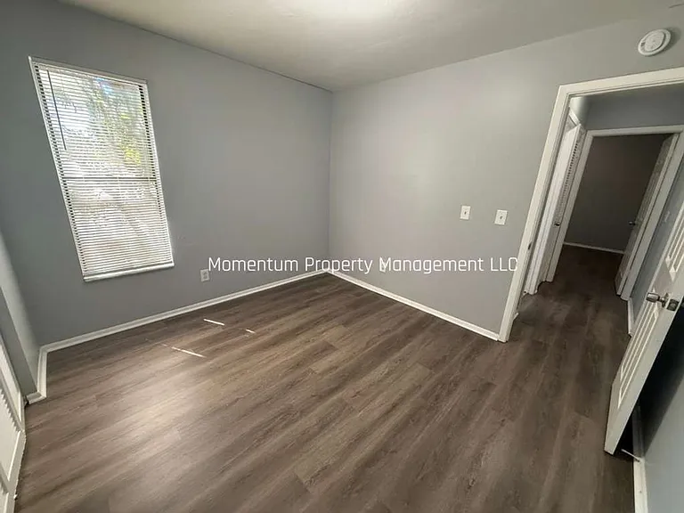 198 N Fernwood Ave #2 — Photo 12