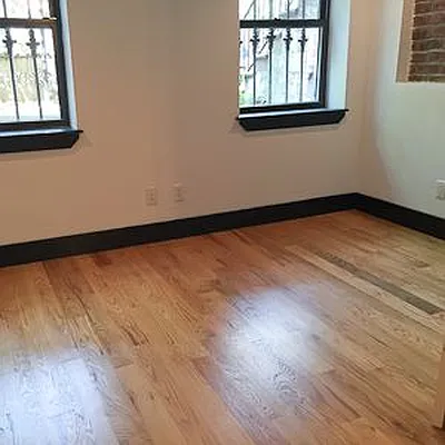 Rented by Nooklyn NYC LLC | media 63