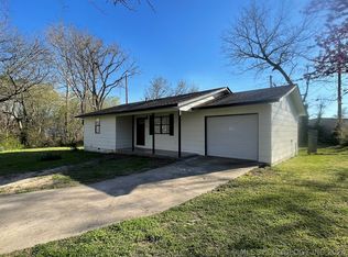 1404 Skipper Dr, Tahlequah, OK 74464