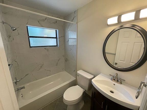 3rd image of 380 Royal Palms Dr #A