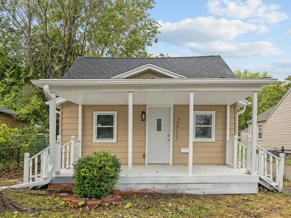 2811 1st St, Des Moines, IA 50313