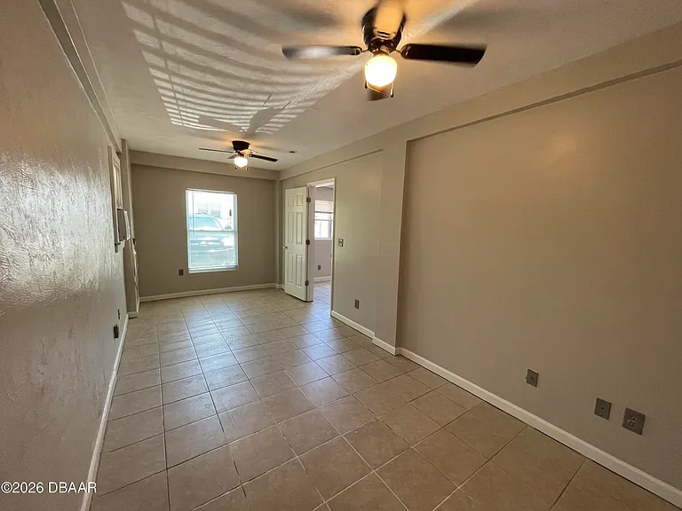 411 N Oleander Ave #3 — Photo 13