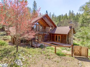 10271 Sterling Creek Rd, Jacksonville, OR