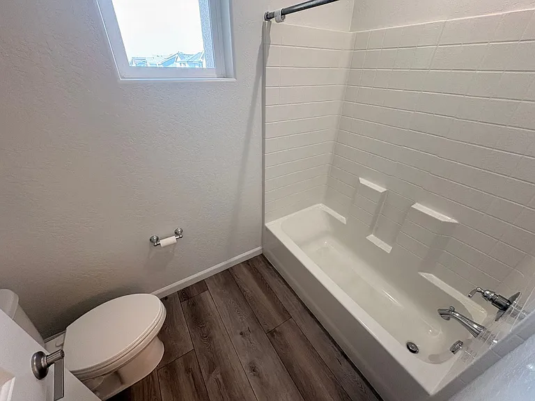 947 W Payson Ave — Photo 14