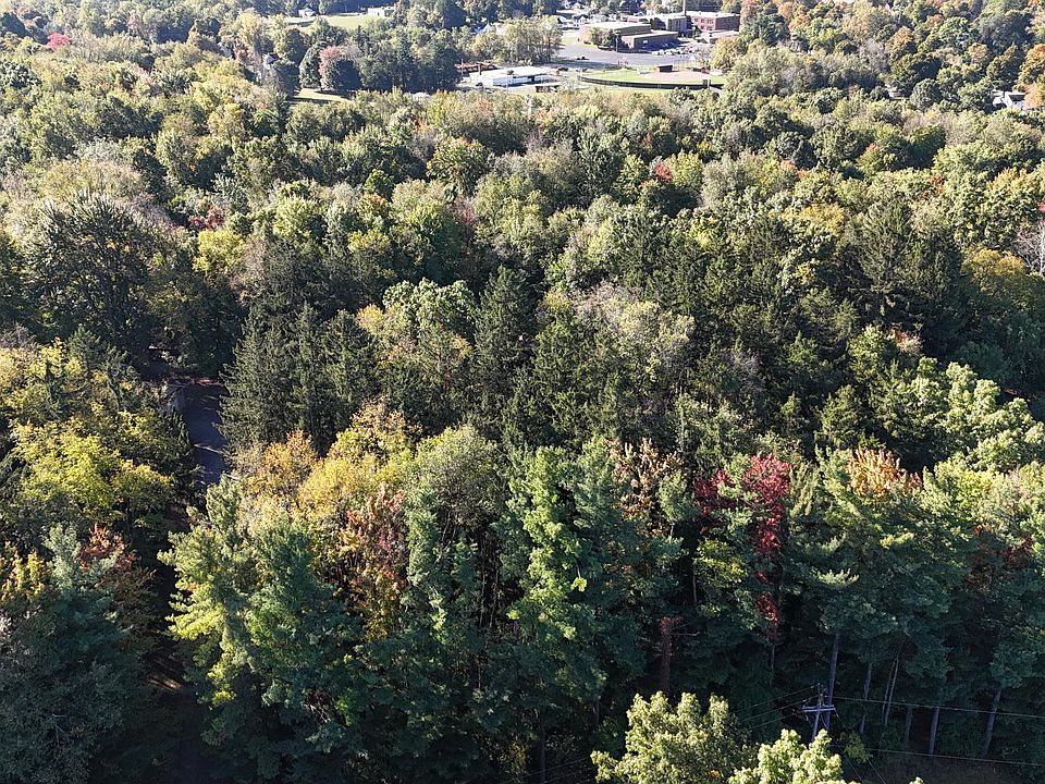 2nd image of Parkwood Dr