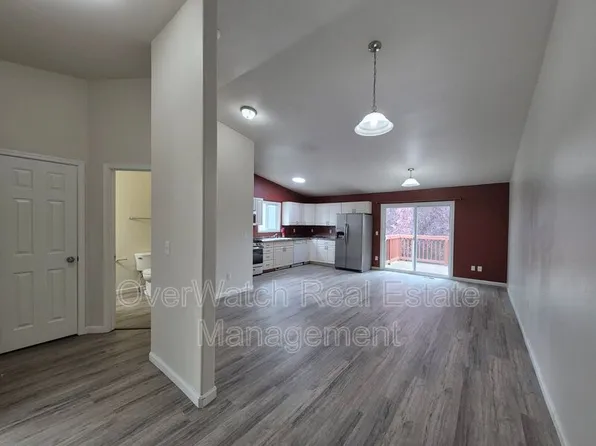 250 Oklahoma St APT A, Anchorage, AK 99504